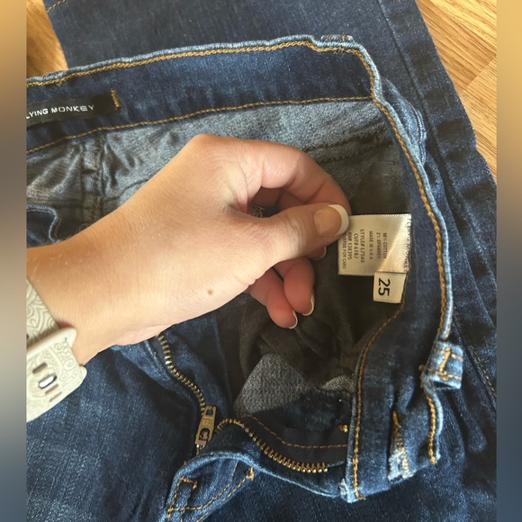 Flying monkey jeans! - Picture 3 of 3